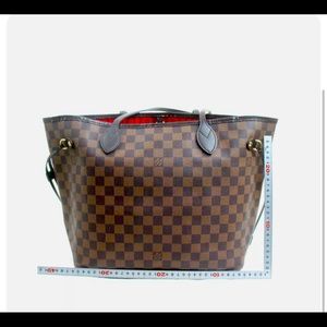 Louis Vuitton Neverfull MM